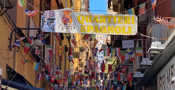 Naples: Spanish Quarters Walking Tour with Street Art