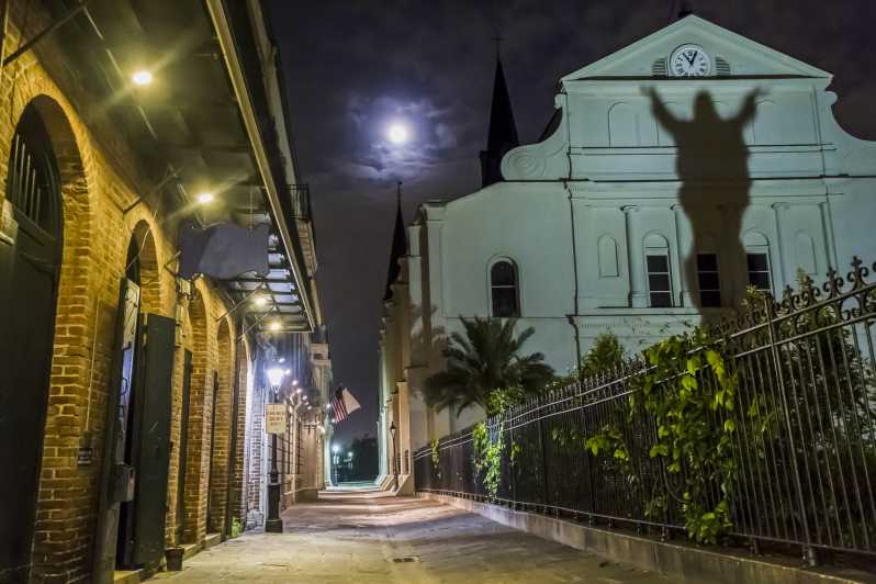 new orleans haunted tours night