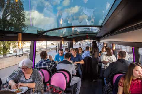 Paris: Bus Toqué Tour with 3-Course Dinner and Champagne