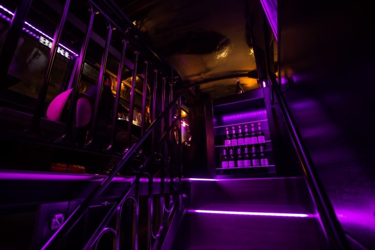 Paris: Bus-Toqué-Tour mit 5-Gänge-Abendessen und Champagner