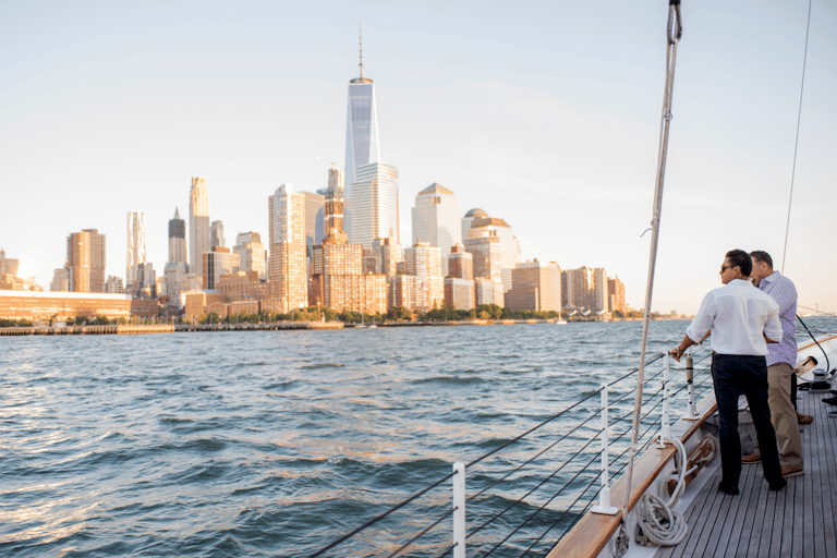 NYC: Statue of Liberty Cruise aboard a Classic Sailboat Peak Option