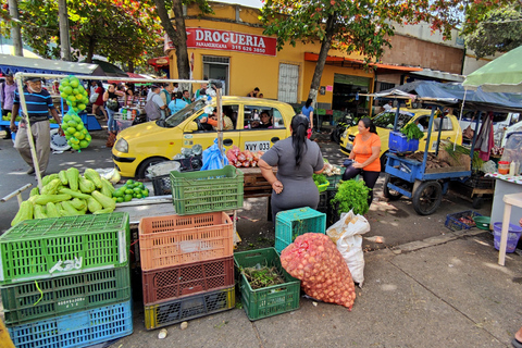 Bucaramanga: Cultural and Shopping Experience in San Francisco
