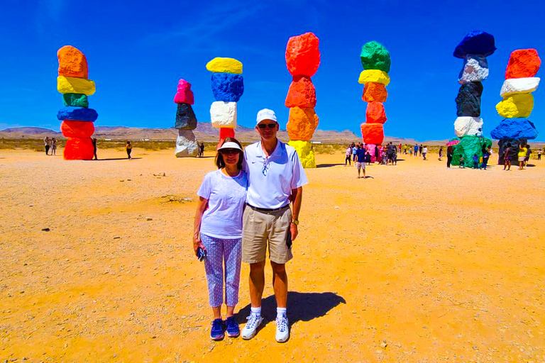 Las Vegas: Deserto de Mojave, 7 Montanhas Mágicas, Excursão aos Sinais de VegasLas Vegas: Deserto de Mojave, 7 Magic Mountains, Vegas Sign Tour