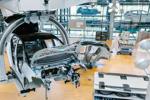 Dresden: Gläserne Manufaktur von Volkswagen - Führung
