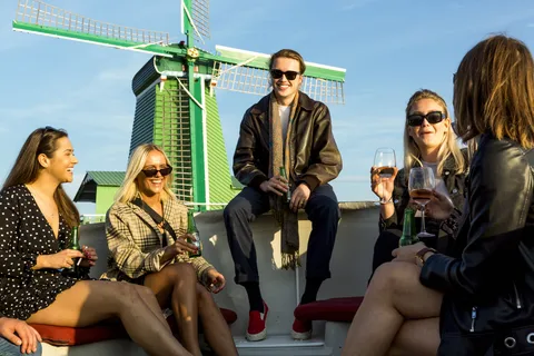 Zaanse Schans: 4-timers bådudlejning