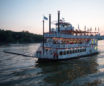 Cincinnati: Ohio River Cruise with Buffet Dinner