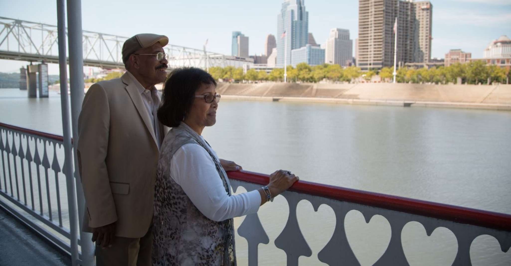 Cincinnati, Ohio River Cruise with Buffet Dinner - Housity