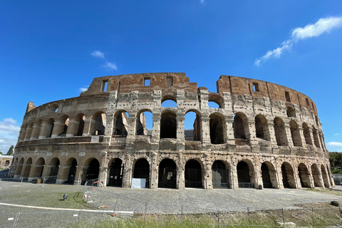 Roma: Coliseo Express Visita guiada en grupo reducidoRoma: Visita guiada rápida en grupo reducido al Coliseo