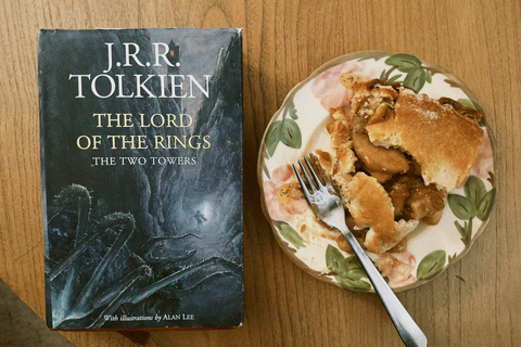 Lewis/Tolkien 'Best of Friends' tour with Oxford Graduate.