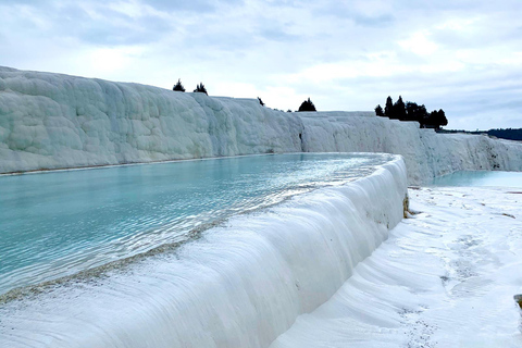 Vanuit Istanbul: Pamukkale-dagtour met vluchten en transfers