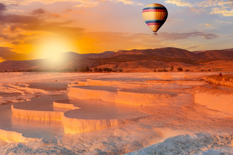 Vanuit Istanbul: Pamukkale-dagtour met vluchten en transfers