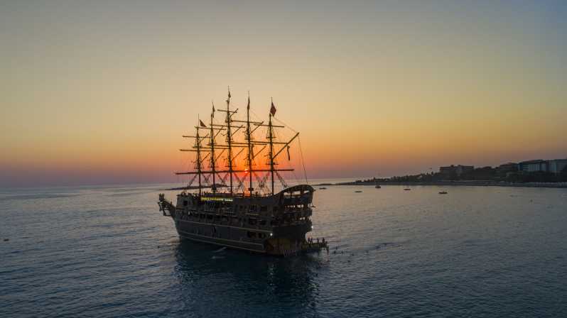 Alanya: Sunset Cruise and Party Boat