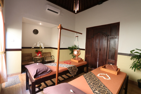 Nusa Dua: Traditionelle Lulur-Massage & Spa-Behandlung