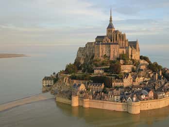 From St. Malo: Mont Saint-Michel Private Full Day Tour
