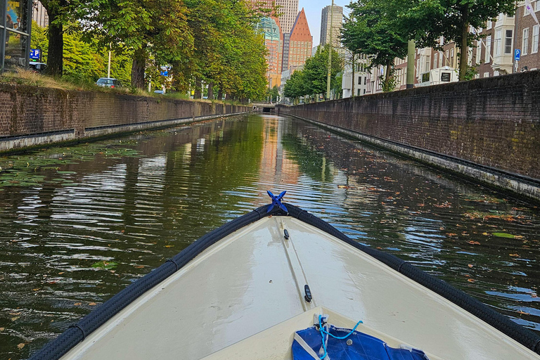 The Hague: Self-Drive Boat Rental up to 7 people, no licence
