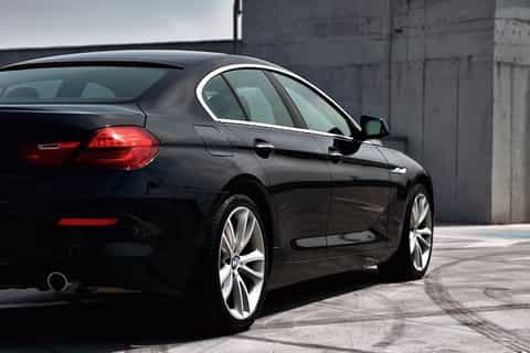 Lille: Private Transfer to/from Lille Airport (LIL)