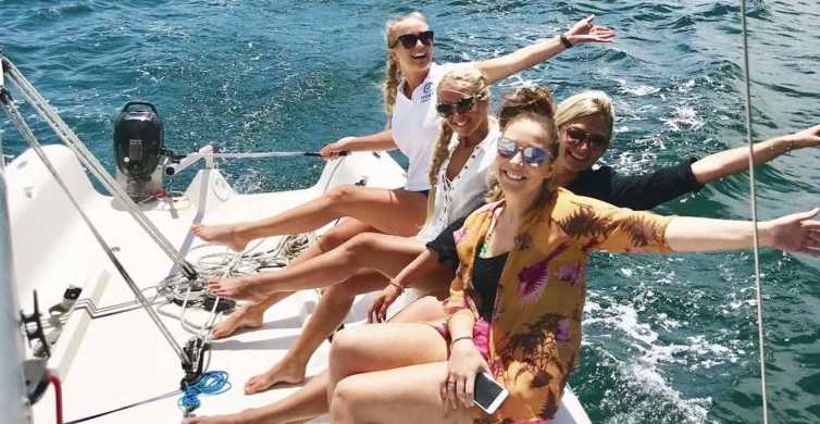 Din Manly: Sydney Harbour Hands-On 2 Hour Yacht Cruise