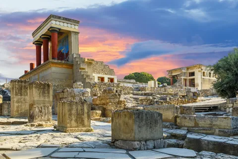 Visite de la grotte de Zeus, du village de Mochos et de Knossos