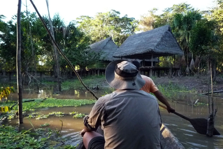 Iquitos: 4-daagse Amazon Jungle-tripAccommodatie ophalen