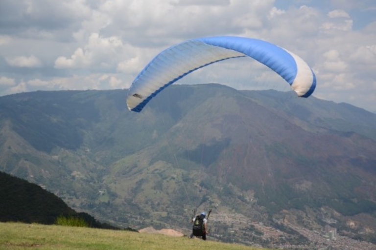 Medellín: paragliding-ervaring