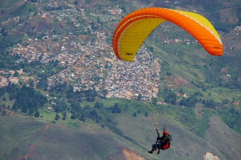 Medellín: Paragliding-Erlebnis