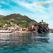 From La Spezia: Cinque Terre Boat Tour with Lunch and Wine