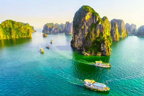 Hanoi: 2-Day Ha Long and Vietnamese Farming Tour