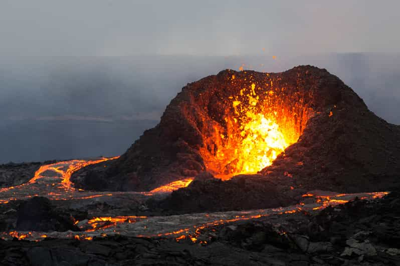 Reykjavík: Active Volcano Hike and Reykjanes Peninsula Tour | GetYourGuide