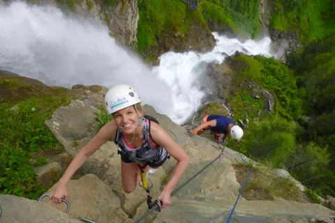 Ötztal: Klettersteigklettern am Stuibenfall