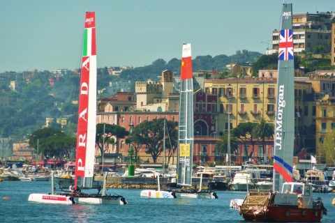 Ab Neapel: Halbtägiger Rundgang und Bustour zum GolfTour auf Englisch / Italienisch