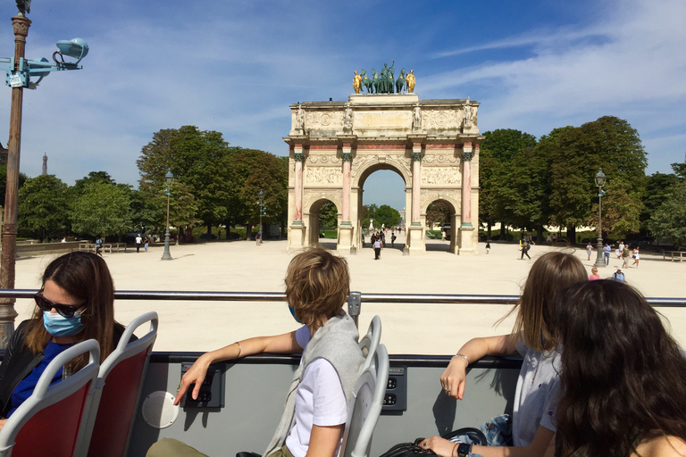 Paris: Hop-On/Hop-Off-Bus-Tour & Seine Cruise Bundle Tour