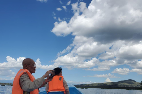 نيروبي: رحلة سفاري في بحيرات الوادي المتصدع لمدة 5 أيام مع مكان إقامةنيروبي: رحلة سفاري لمدة 5 أيام ف