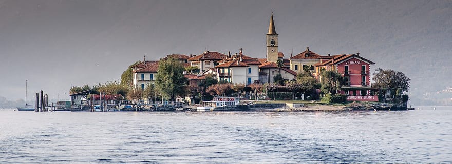 From Stresa: Isola Pescatori Hop-On Hop-Off Boat Tour