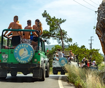 Antalya: Jeep Safari Adventure w/Lunch at Local Restaurant