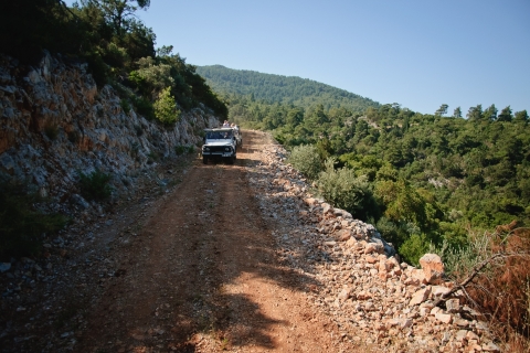 Depuis Antalya : safari en jeep dans les monts Taurus