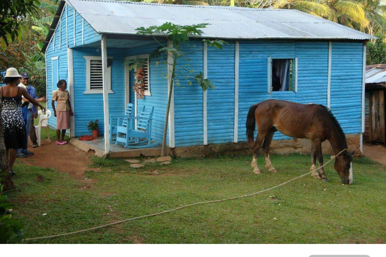Punta Cana: Samaná Cayo Levantado & El Limón Waterfall Tour Samaná Meeting Point with Tour in Arabic