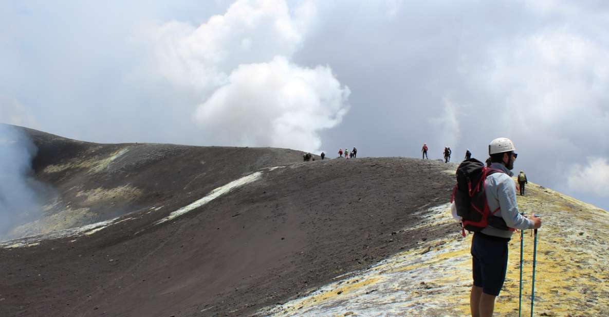 Monte Etna: recorrido a pie por los cráteres de la cumbre