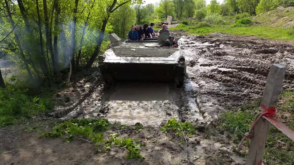 Praga, Tank Driving Experience - Hizvo