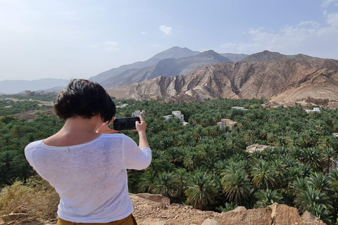 Muscat: Jebel Akhdar and Birkat Al Mouz Guided Day Trip