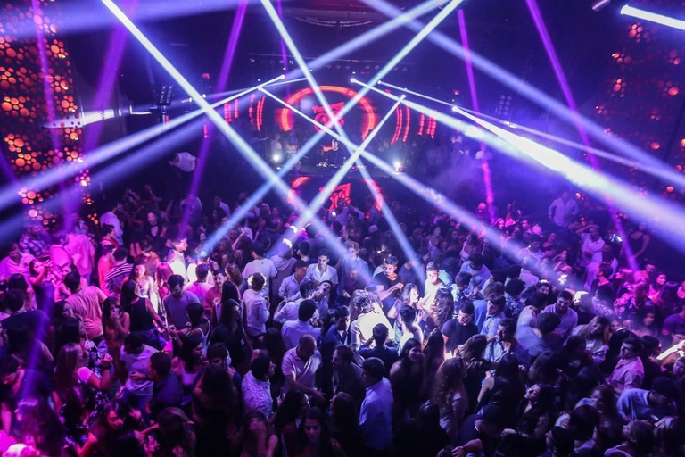 Montevideo: Feel the local magic in a bohemian nightclub with a live show Vibrate with the Magic of Local Nightlife: Live Music, Dancing, and Pure Energy