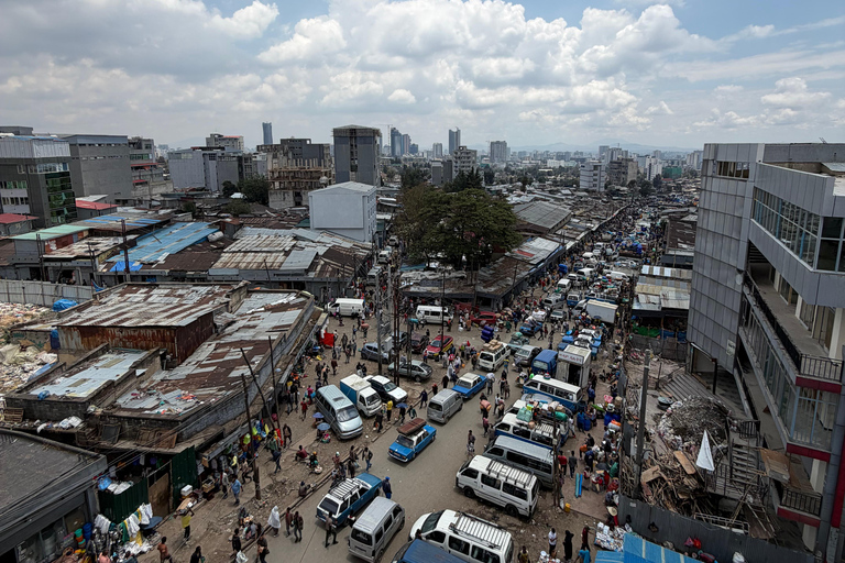 Addis Ababa: Guided Hop-On Hop-Off Tour with Guide
