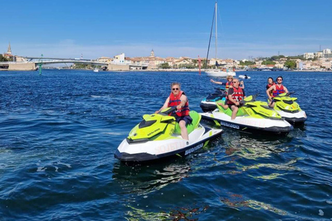 Marseille: Jet ski tours from Châteauneuf-les-Martigues Option 4: 3-hour hike – L'Escapade, Marseille & Côte Bleue