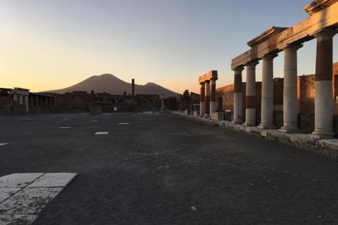 Pompeya: tour guiado al atardecer