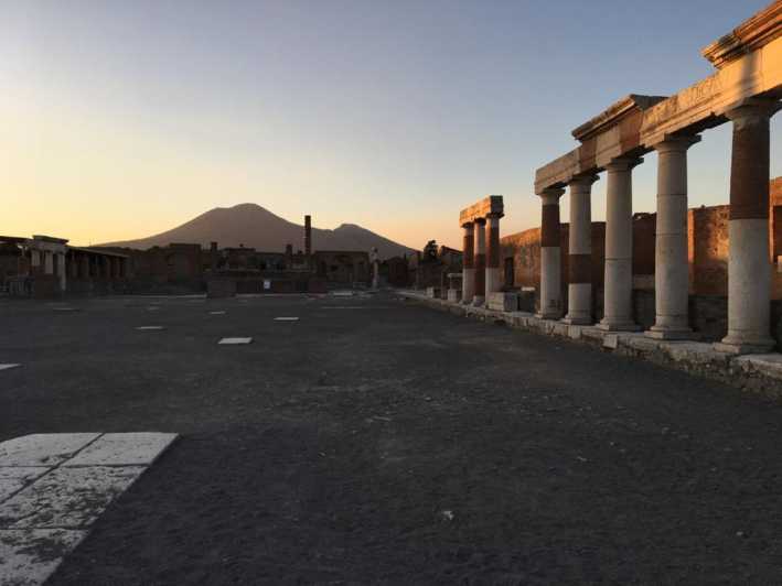 Pompeii: Afternoon to Sunset Guided Tour