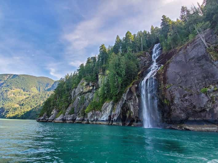 toba inlet tours