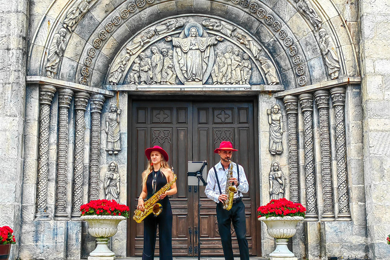 النقل من مطار دا نانغ إلى/من ميركيور فرينش فيليدجمن تلال ميركيور با نا إلى دا نانغ