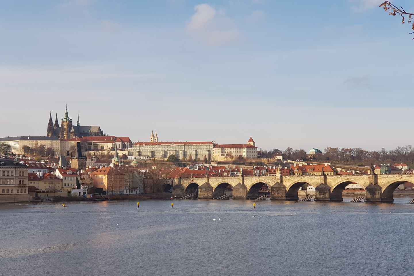 Prague Grand 2,5 hour + 2 hour exterior walking tour