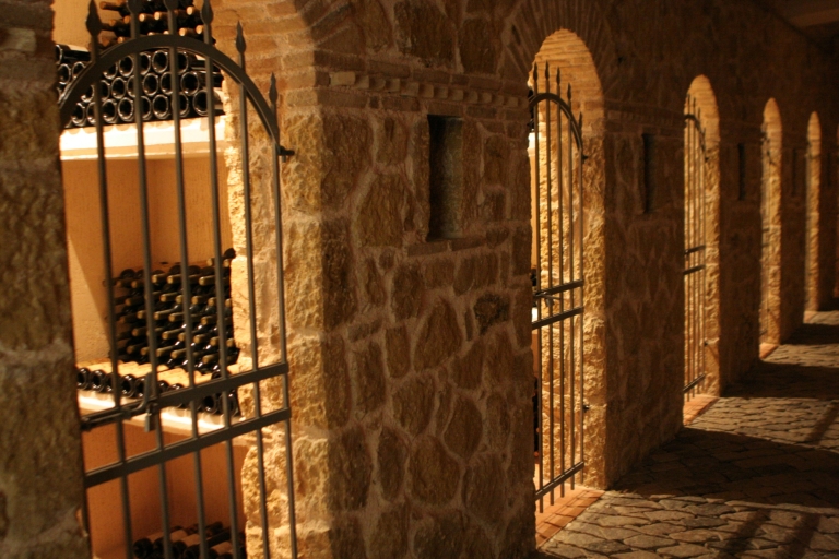 Athene: exclusieve privéwijnproeverij voor de wijnkennerAthene: privé wijnproeverij van een halve dag