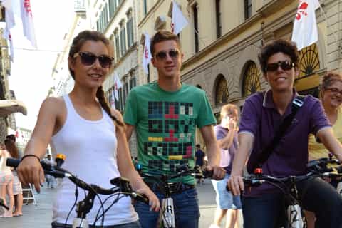 Florence: Guided Tour by Bike with Gelato Tasting