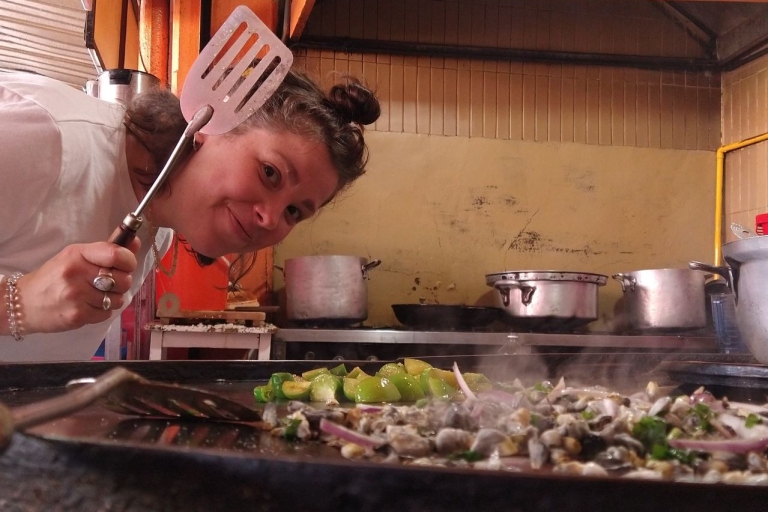 Meksyk: Półdniowe tajemnice targowe i wycieczka z klasą gotowaniaWspólna wycieczka grupowa